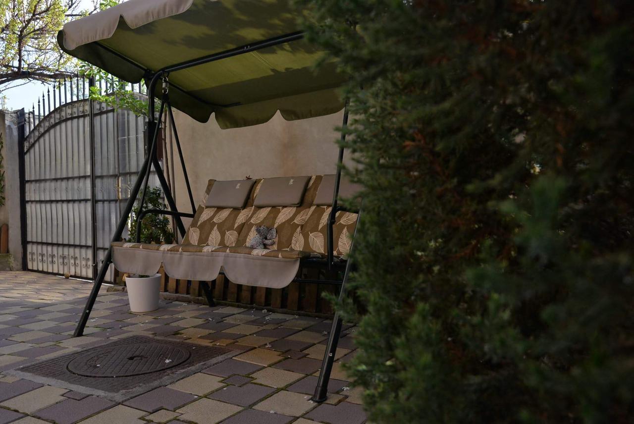 Collosal Studio Bucarest Esterno foto